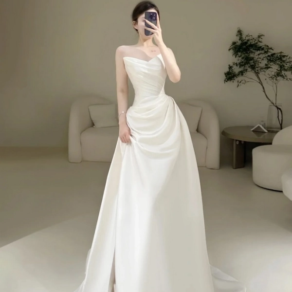 GLADIA BY THE WATERS KHANG ĐIỀN